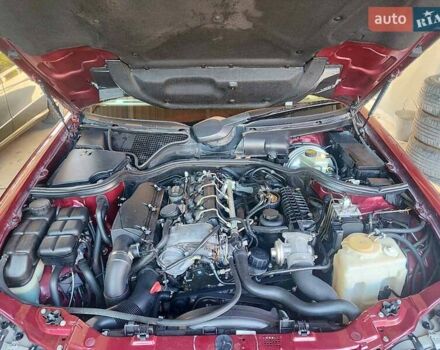 Мерседес Е-Класс 1999 в Измаиле на Automoto.ua Красный Мерседес Е-Класс, объемом двигателя 2.2 л и пробегом 156 тыс. км за 7100 $, фото 21 на Automoto.ua