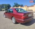 Мерседес Е-Класс 1999 в Измаиле на Automoto.ua Красный Мерседес Е-Класс, объемом двигателя 2.2 л и пробегом 156 тыс. км за 7100 $, фото 10 на Automoto.ua