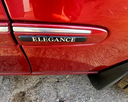 Красный Мерседес Е-Класс, объемом двигателя 1.8 л и пробегом 247 тыс. км за 6200 $, фото 4 на Automoto.ua