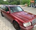 Красный Мерседес Е-Класс, объемом двигателя 3 л и пробегом 600 тыс. км за 2700 $, фото 1 на Automoto.ua