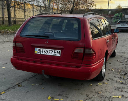 Красный Мерседес Е-Класс, объемом двигателя 2.3 л и пробегом 227 тыс. км за 2700 $, фото 5 на Automoto.ua