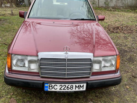 Червоний Мерседес Е-Клас, об'ємом двигуна 2.5 л та пробігом 421 тис. км за 5200 $, фото 1 на Automoto.ua