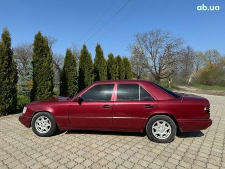 Мерседес Е-Клас 1994 у Косове на Automoto.ua Червоний Мерседес Е-Клас, об'ємом двигуна 2.5 л та пробігом 480 тис. км за 2700 $, фото 1 на Automoto.ua