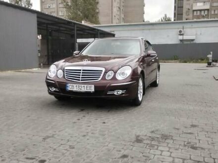 Мерседес Е-Класс 2007 в Запорожье на Automoto.ua Красный Мерседес Е-Класс, объемом двигателя 1.8 л и пробегом 203 тыс. км за 6800 $, фото 1 на Automoto.ua