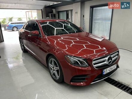 Мерседес Е-Клас 2016 у Дніпро (Дніпропетровську) на Automoto.ua Червоний Мерседес Е-Клас, об'ємом двигуна 1.99 л та пробігом 45 тис. км за 26500 $, фото 1 на Automoto.ua