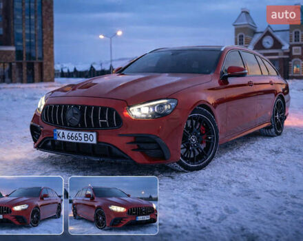 Красный Мерседес Е-Класс, объемом двигателя 3 л и пробегом 222 тыс. км за 27500 $, фото 1 на Automoto.ua