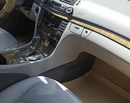 Мерседес Е-Класс, объемом двигателя 0 л и пробегом 190 тыс. км за 10500 $, фото 2 на Automoto.ua