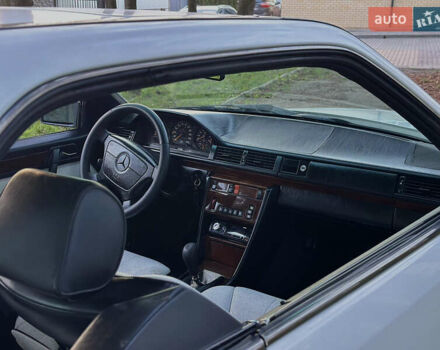 Мерседес Е-Класс, объемом двигателя 2 л и пробегом 470 тыс. км за 3390 $, фото 27 на Automoto.ua