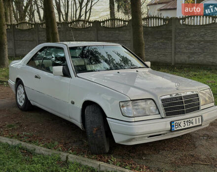 Мерседес Е-Класс, объемом двигателя 2 л и пробегом 470 тыс. км за 3390 $, фото 7 на Automoto.ua