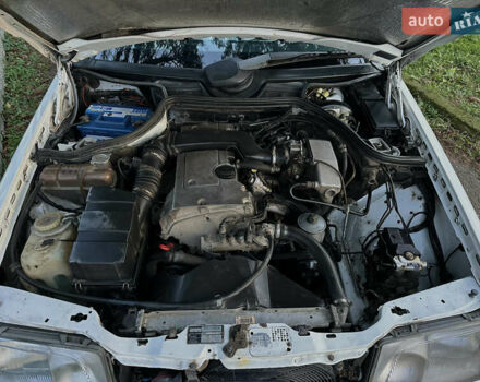 Мерседес Е-Класс, объемом двигателя 2 л и пробегом 470 тыс. км за 3390 $, фото 38 на Automoto.ua