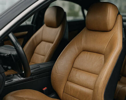 Мерседес Е-Класс, объемом двигателя 0 л и пробегом 210 тыс. км за 13000 $, фото 1 на Automoto.ua