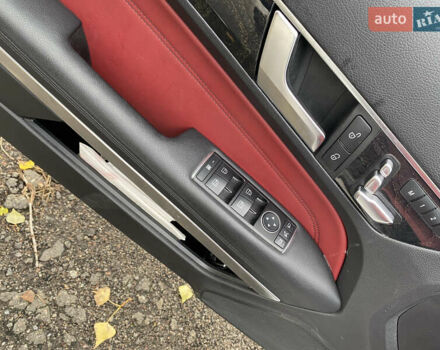 Мерседес Е-Класс, объемом двигателя 3 л и пробегом 61 тыс. км за 19100 $, фото 25 на Automoto.ua