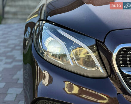 Мерседес Е-Класс, объемом двигателя 3 л и пробегом 175 тыс. км за 41900 $, фото 88 на Automoto.ua