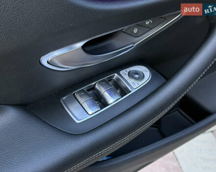 Мерседес Е-Класс, объемом двигателя 3 л и пробегом 175 тыс. км за 41900 $, фото 82 на Automoto.ua