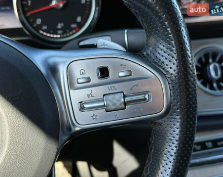 Мерседес Е-Класс, объемом двигателя 3 л и пробегом 175 тыс. км за 41900 $, фото 34 на Automoto.ua