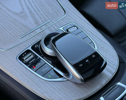 Мерседес Е-Класс, объемом двигателя 3 л и пробегом 175 тыс. км за 41900 $, фото 72 на Automoto.ua