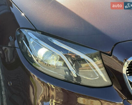 Мерседес Е-Класс, объемом двигателя 3 л и пробегом 175 тыс. км за 41900 $, фото 89 на Automoto.ua