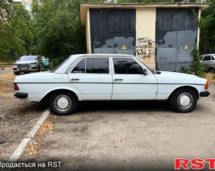 Мерседес Е-Класс, объемом двигателя 2.4 л и пробегом 350 тыс. км за 1000 $, фото 5 на Automoto.ua