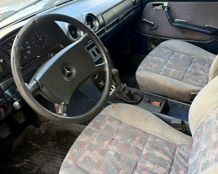 Мерседес Е-Клас, об'ємом двигуна 2 л та пробігом 500 тис. км за 800 $, фото 7 на Automoto.ua