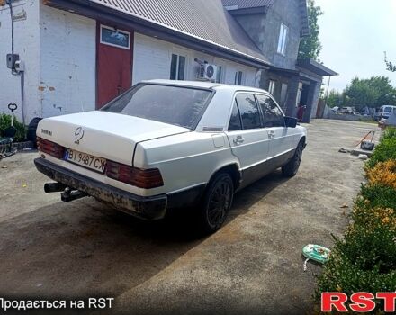 Мерседес Е-Класс, объемом двигателя 2 л и пробегом 352 тыс. км за 1000 $, фото 2 на Automoto.ua