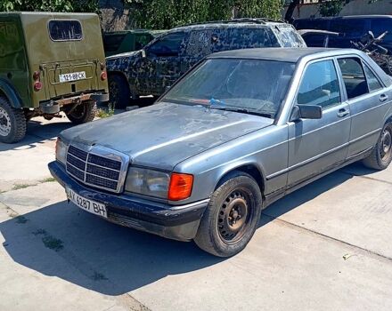 Мерседес Е-Клас, об'ємом двигуна 2 л та пробігом 365 тис. км за 1100 $, фото 3 на Automoto.ua