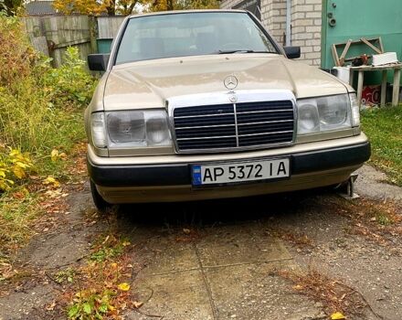 Мерседес Е-Клас, об'ємом двигуна 2.3 л та пробігом 450 тис. км за 2650 $, фото 2 на Automoto.ua