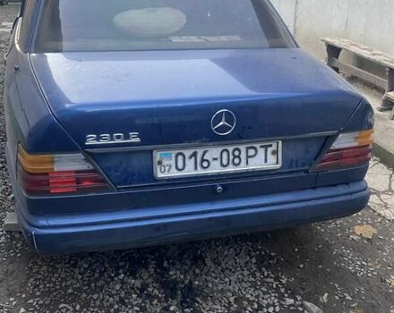 Мерседес Е-Класс, объемом двигателя 2.3 л и пробегом 200 тыс. км за 1500 $, фото 1 на Automoto.ua