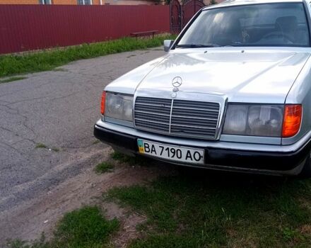 Мерседес Е-Клас, об'ємом двигуна 3 л та пробігом 0 тис. км за 2200 $, фото 1 на Automoto.ua