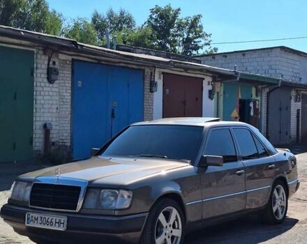 Мерседес Е-Класс, объемом двигателя 2.3 л и пробегом 300 тыс. км за 3000 $, фото 4 на Automoto.ua