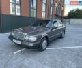 Мерседес Е-Клас, об'ємом двигуна 2.3 л та пробігом 350 тис. км за 2750 $, фото 1 на Automoto.ua