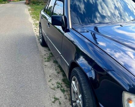 Мерседес Е-Класс, объемом двигателя 2.3 л и пробегом 200 тыс. км за 3000 $, фото 2 на Automoto.ua