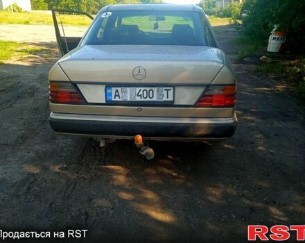 Мерседес Е-Клас, об'ємом двигуна 2.5 л та пробігом 0 тис. км за 3200 $, фото 1 на Automoto.ua