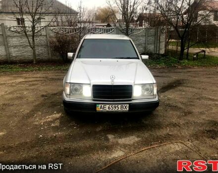 Мерседес Е-Клас, об'ємом двигуна 2.6 л та пробігом 367 тис. км за 2500 $, фото 3 на Automoto.ua