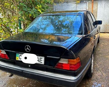 Мерседес Е-Класс, объемом двигателя 2.3 л и пробегом 500 тыс. км за 1550 $, фото 2 на Automoto.ua