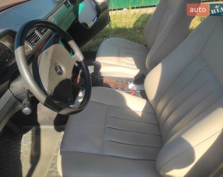 Мерседес Е-Класс, объемом двигателя 2.3 л и пробегом 390 тыс. км за 4600 $, фото 13 на Automoto.ua