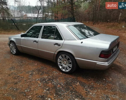 Мерседес Е-Класс, объемом двигателя 2.8 л и пробегом 300 тыс. км за 3200 $, фото 13 на Automoto.ua