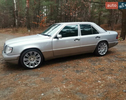 Мерседес Е-Класс, объемом двигателя 2.8 л и пробегом 300 тыс. км за 2700 $, фото 12 на Automoto.ua