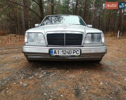 Мерседес Е-Класс, объемом двигателя 2.8 л и пробегом 300 тыс. км за 3200 $, фото 9 на Automoto.ua