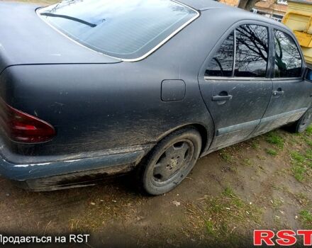 Мерседес Е-Клас, об'ємом двигуна 23 л та пробігом 0 тис. км за 2600 $, фото 4 на Automoto.ua