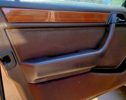 Мерседес Е-Класс, объемом двигателя 2 л и пробегом 330 тыс. км за 3000 $, фото 5 на Automoto.ua