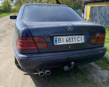 Мерседес Е-Клас, об'ємом двигуна 2 л та пробігом 250 тис. км за 2700 $, фото 1 на Automoto.ua