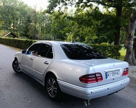 Мерседес Е-Класс, объемом двигателя 3.2 л и пробегом 530 тыс. км за 3500 $, фото 7 на Automoto.ua