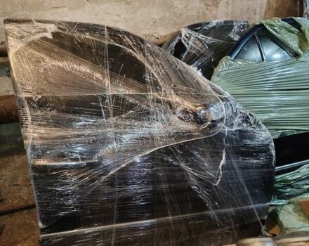 Мерседес Е-Клас, об'ємом двигуна 3.2 л та пробігом 380 тис. км за 2100 $, фото 7 на Automoto.ua