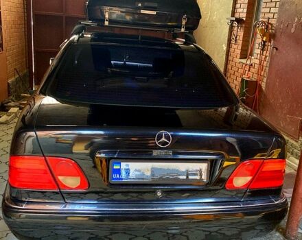Мерседес Е-Клас 1998 у Харкові на Automoto.ua Мерседес Е-Клас, об'ємом двигуна 3.2 л та пробігом 400 тис. км за 5200 $, фото 1 на Automoto.ua