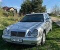 Мерседес Е-Класс, объемом двигателя 2.8 л и пробегом 300 тыс. км за 3499 $, фото 1 на Automoto.ua