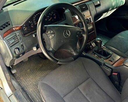 Мерседес Е-Клас, об'ємом двигуна 2.2 л та пробігом 0 тис. км за 2800 $, фото 2 на Automoto.ua