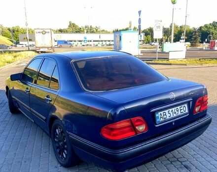 Мерседес Е-Класс, объемом двигателя 3 л и пробегом 354 тыс. км за 2500 $, фото 1 на Automoto.ua