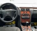 Мерседес Е-Класс, объемом двигателя 2.2 л и пробегом 600 тыс. км за 3500 $, фото 16 на Automoto.ua