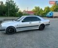 Мерседес Е-Класс, объемом двигателя 2.4 л и пробегом 300 тыс. км за 3800 $, фото 4 на Automoto.ua