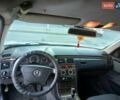 Мерседес Е-Класс, объемом двигателя 2.4 л и пробегом 300 тыс. км за 3800 $, фото 10 на Automoto.ua